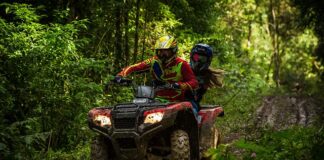 Ile spala paliwa quad 125?