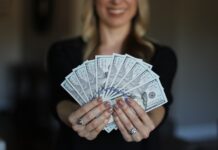 Ile trzeba zarabiać aby być w 1%? Ile trzeba zarabiać aby być w 1%?